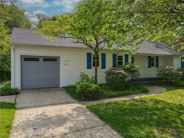 1553 19th St, Cuyahoga Falls, OH 44223