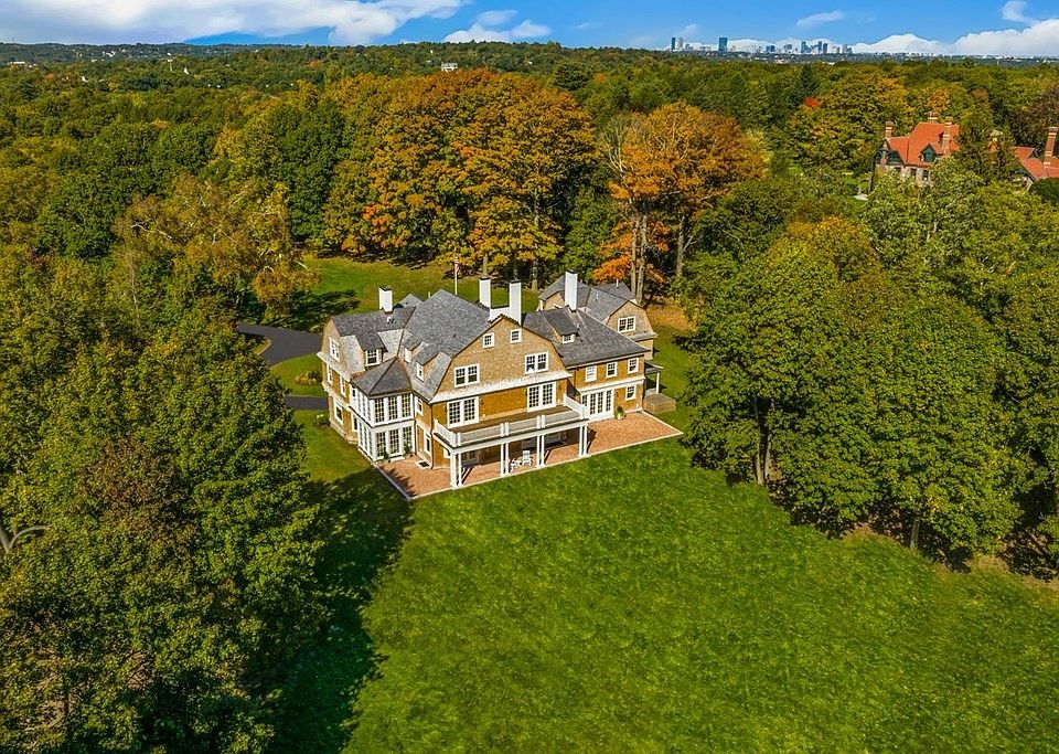 1452 Canton Ave, Milton, MA 02186 MLS 73085487 Zillow