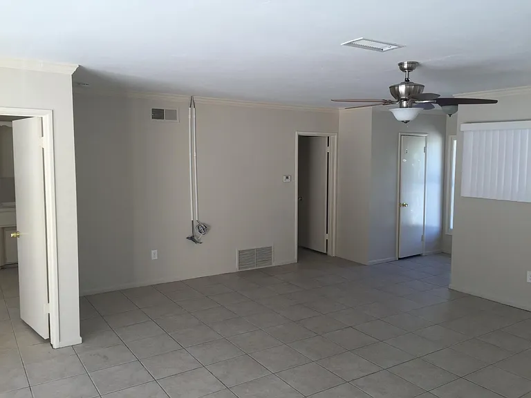 3688 Mount Vernon Ave — Photo 7