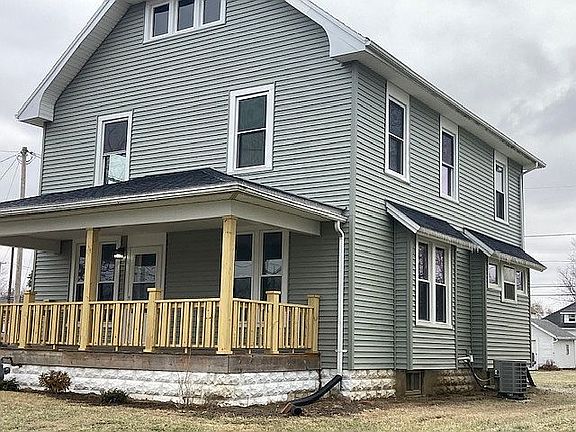 2nd image of 40 Heilman St