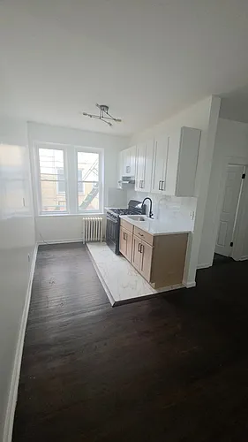 32 Dayton St Photo 1