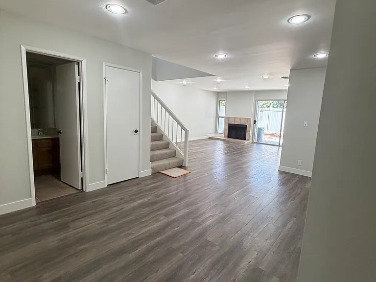18241 Andrea Cir N #2 — Photo 4