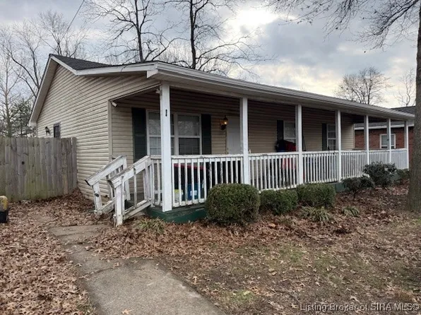 3810 Wayne St, New Albany, IN 47150