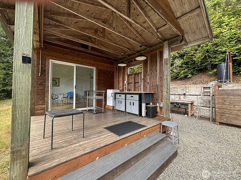 3rd image of 331 NE Capstan Rock Road