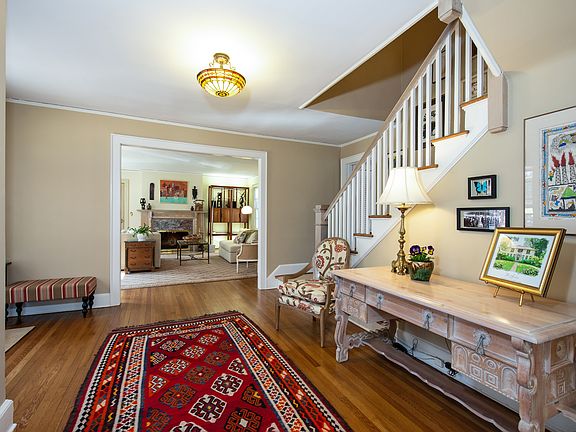 33 Claremont Road