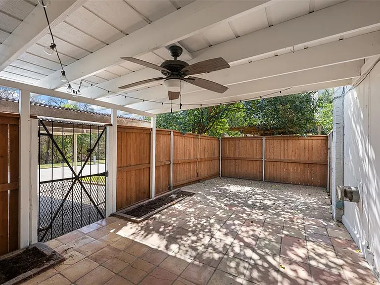 6107 Bullard Dr #A — Photo 36