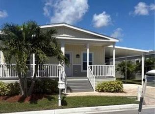 110 Cottonwood Ln, Naples, FL 34112