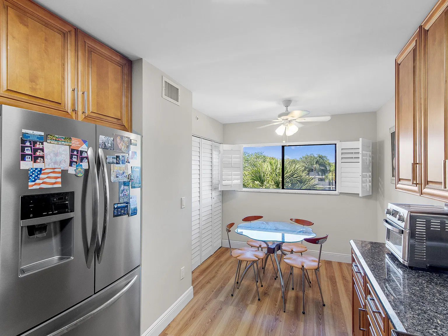 2 bed, 2.0 bath, 1362 sqft, $2,500 — Photo 4