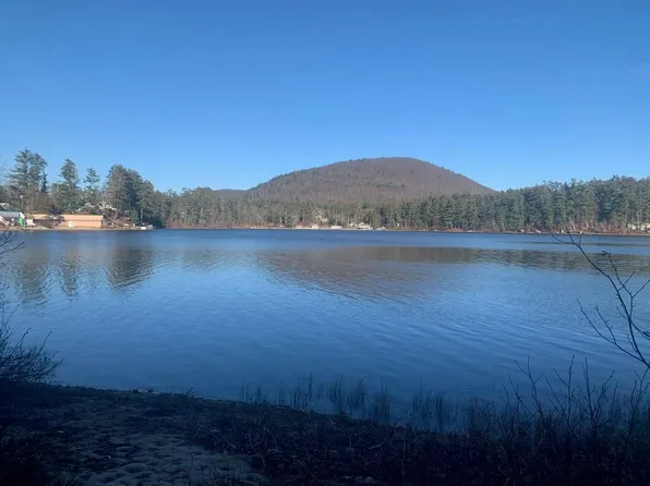 162 Upper Headlands Road, Winchester, NH 03467