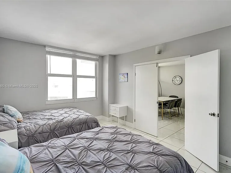 3725 S Ocean Dr #1519 — Photo 9