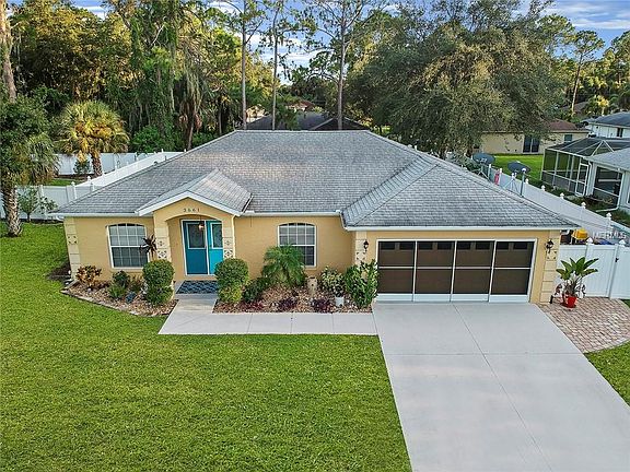 2nd image of 3661 Garlenda Ave