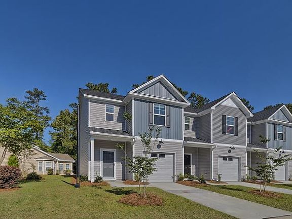 3rd image of 110 Buchanan Cir