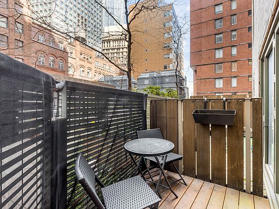 4th image of 99 John St APT 525