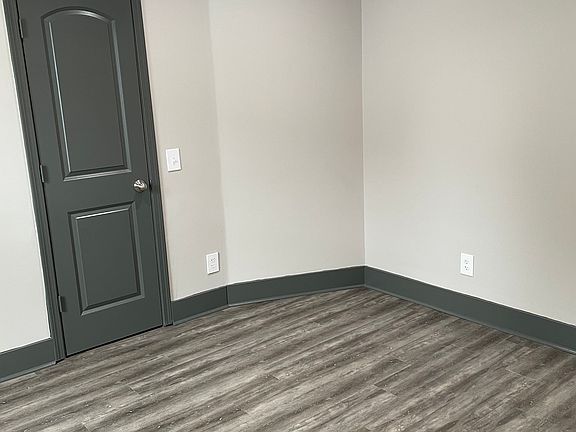 4th image of 363 Minnesota Ave #1