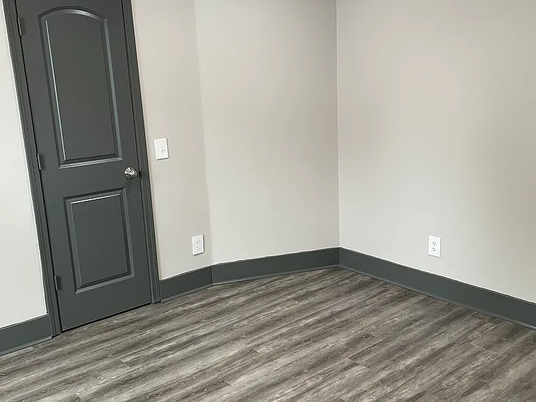 363 Minnesota Ave #1 — Photo 4