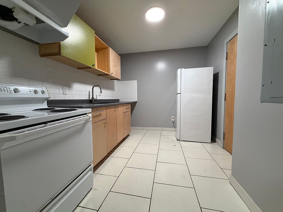 2nd image of 62K1 Coleman St #K1