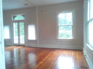 131 Rogers Ave APT 3, Macon, GA 31204