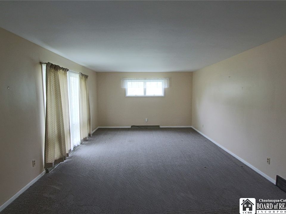 229 Baker St, Jamestown, NY 14701 Zillow