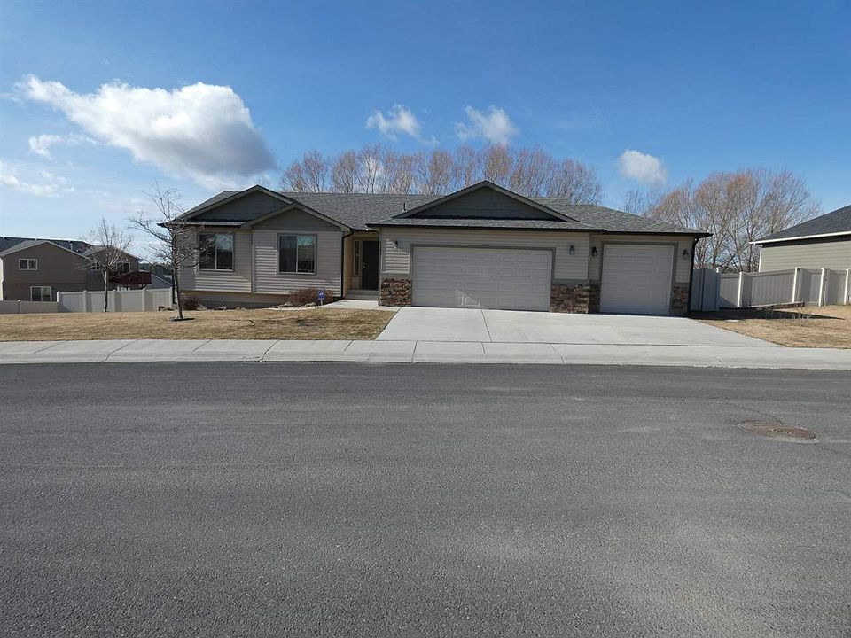 1st image of 1105 N Courtney Ct