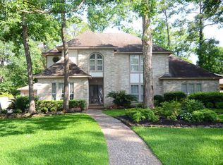 4811 Golden Pond Dr, Kingwood, TX 77345