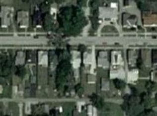 435 W Hendricks St, Shelbyville, IN