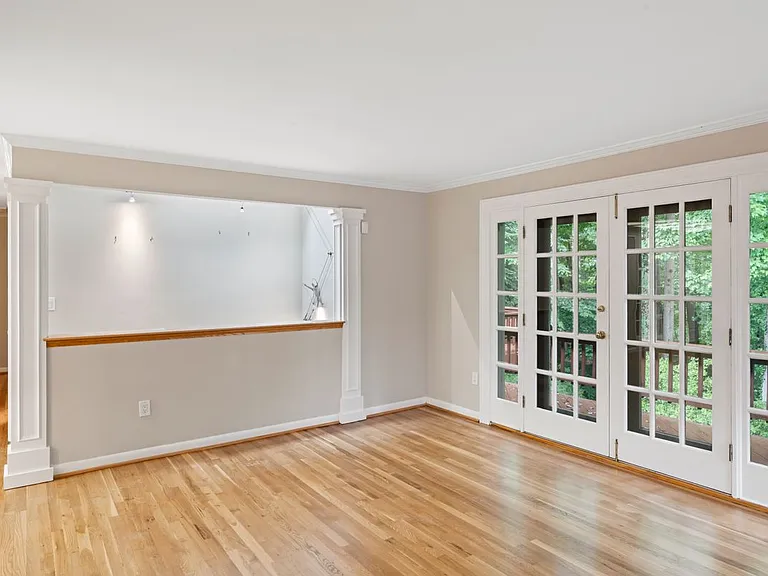 5002 Wenruth Pl — Photo 11
