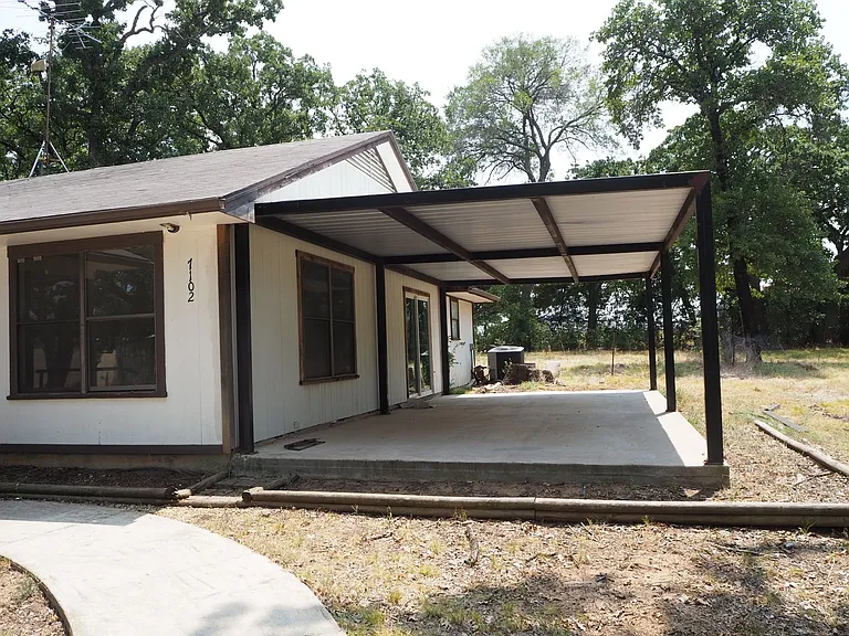 7118 FM 2931 — Photo 8