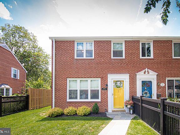 5th image of 1418 Woodbine St