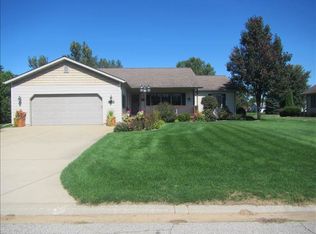 713 W Timothy Dr, La Porte, IN 46350