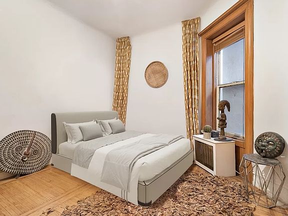 5th image of 3 W 122nd St APT 1A