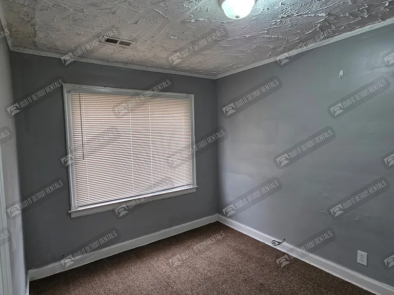 14375 Coyle St — Photo 6