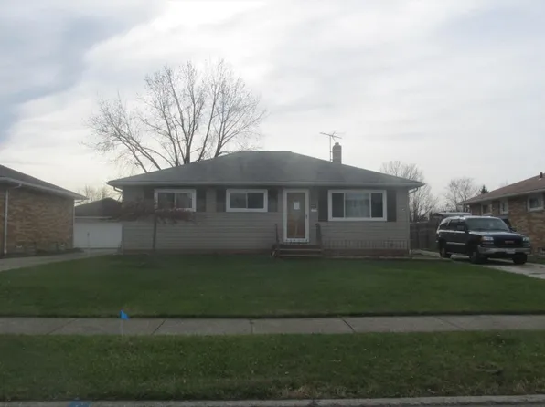 35720 Glen Dr, Eastlake, OH 44095