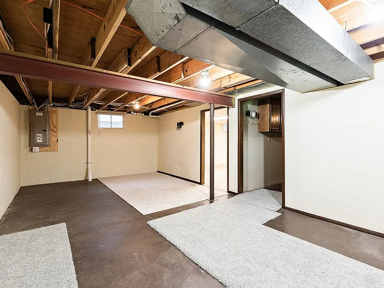 9155 W 92nd Ter — Photo 35