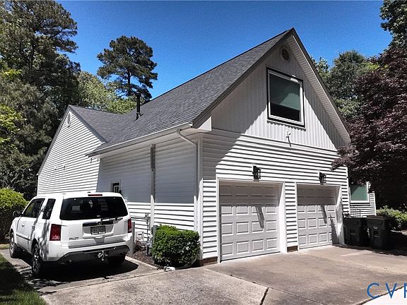 2nd image of 209 Quest Ct