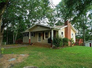 2427 Barnett Rd, Murphy, NC 28906