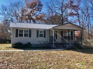 2054 Wildcat Rd, Sparta, TN 38583