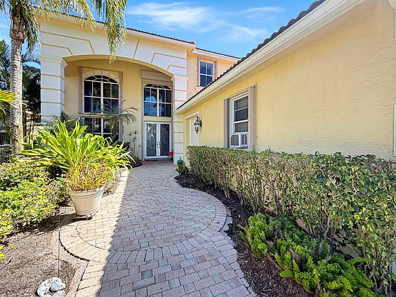 3rd image of 10891 Northgreen Drive
