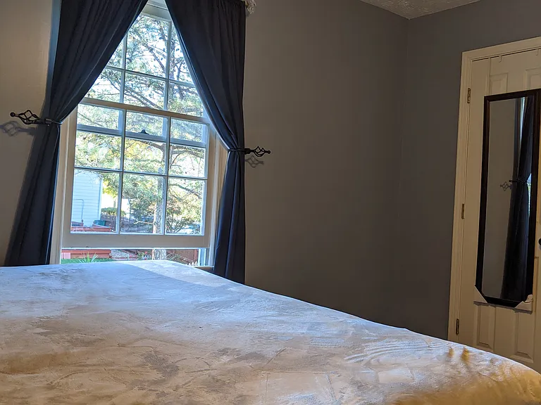 Meadow Oak Dr — Photo 38