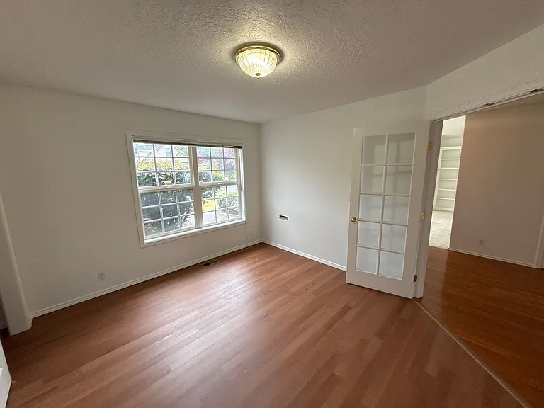 191 McLaughlin Dr — Photo 19