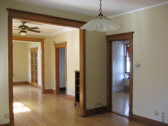 3rd image of 2533 N St Louis Ave #1