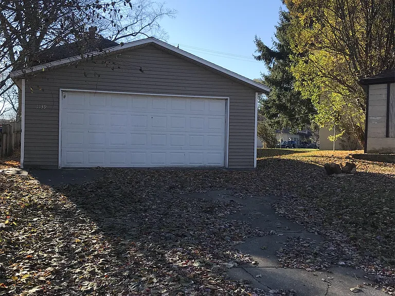 1139 Walker Ave NW — Photo 12