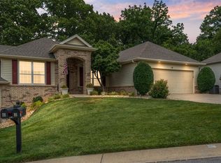 16 Brighton Ln, Bella Vista, AR 72715
