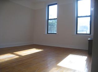 41-11 54th St FLOOR 3, Woodside, NY 11377
