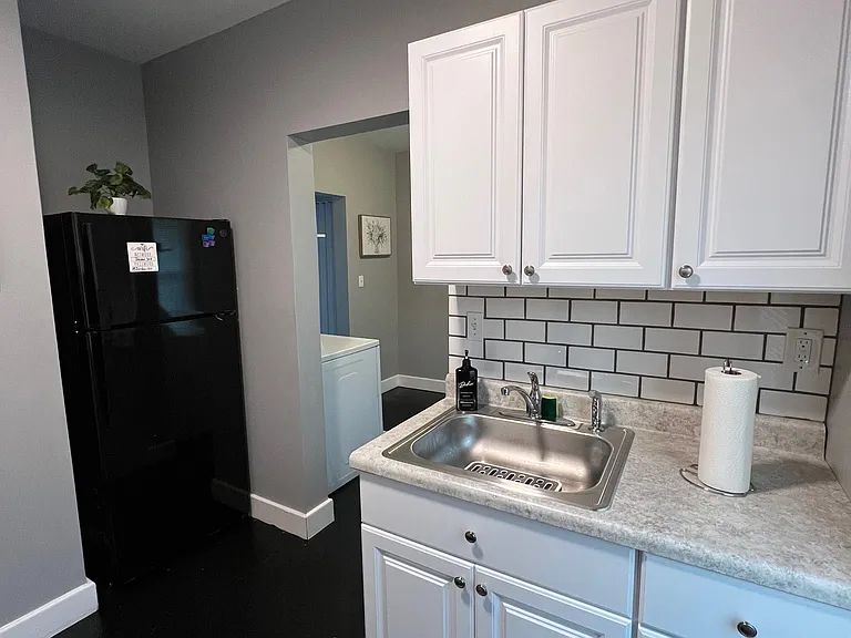 1213 Jordan Ave #1213 — Photo 9