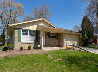 8228 W Glenbrook Rd, Milwaukee, WI 53223
