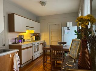 73 Phillips St APT 1, Boston, MA 02114
