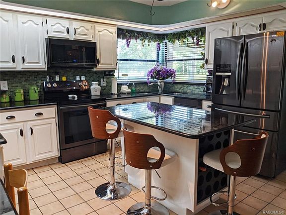 4th image of 522 N Afterglow Cir