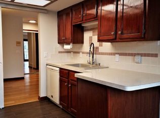 6219 Magda Dr, Maple Grove, MN 55369