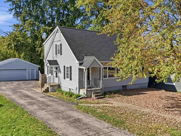 5111 N Montclair Ave, Peoria Heights, IL 61616