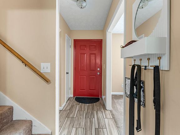 3rd image of 4809 Atterbury Dr